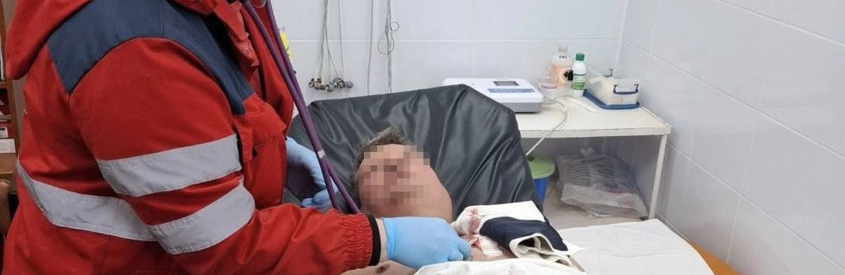 У Кам’янському жінка вдарила чоловіка ножем у груди