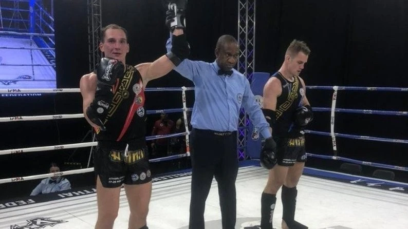 Поліцейський із Дніпропетровщини здобув срібло на чемпіонаті Європи з Муей Тай