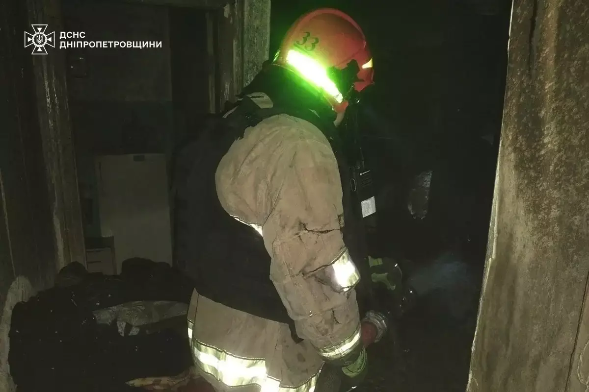 Вечір на Дніпропетровщини: дві пожежі та евакуація людей Вечір на Дніпропетровщини: дві пожежі та евакуація людей
