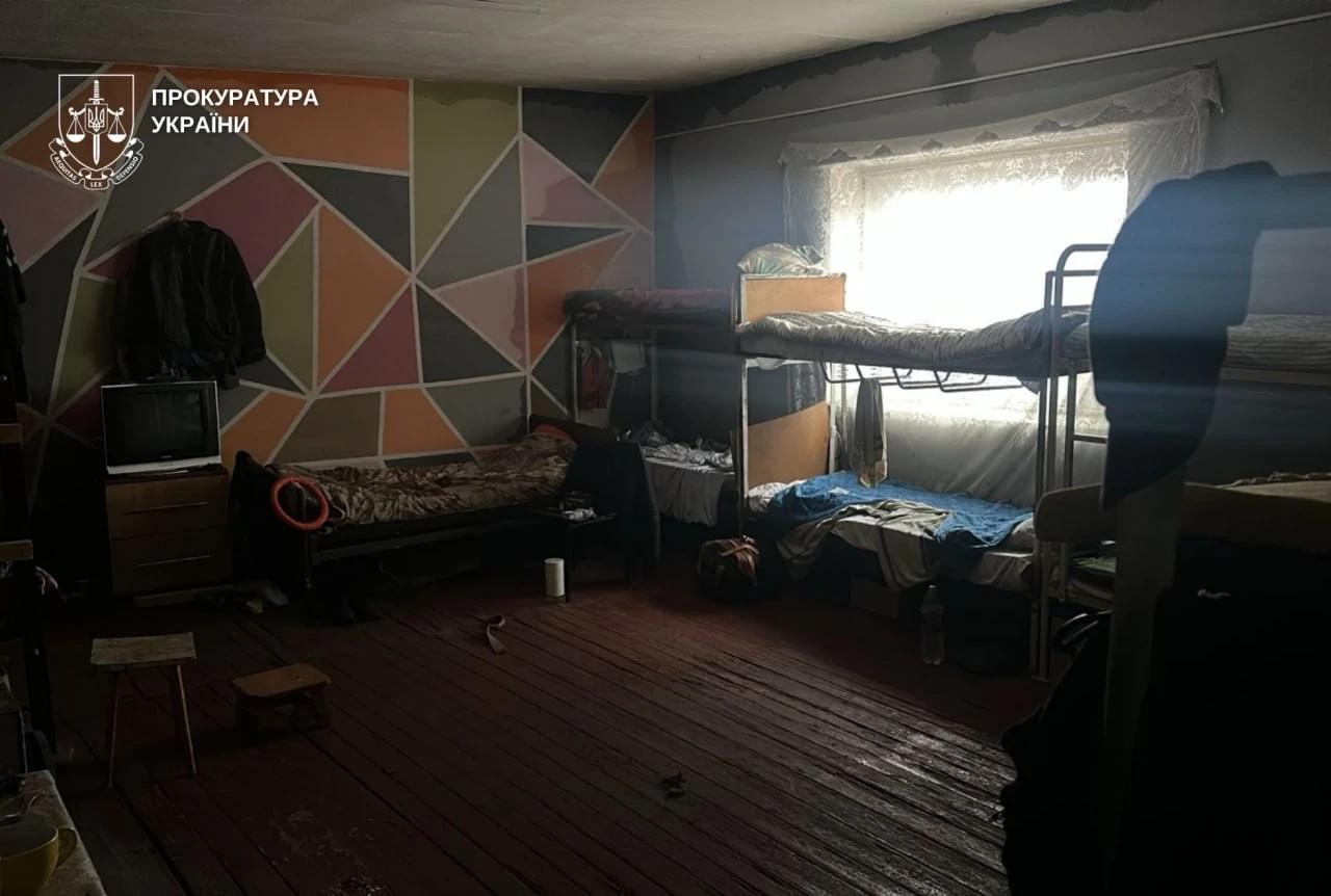 На Дніпропетровщині ліквідовано мережу незаконних “реабілітаційних центрів” із силовим утриманням людей