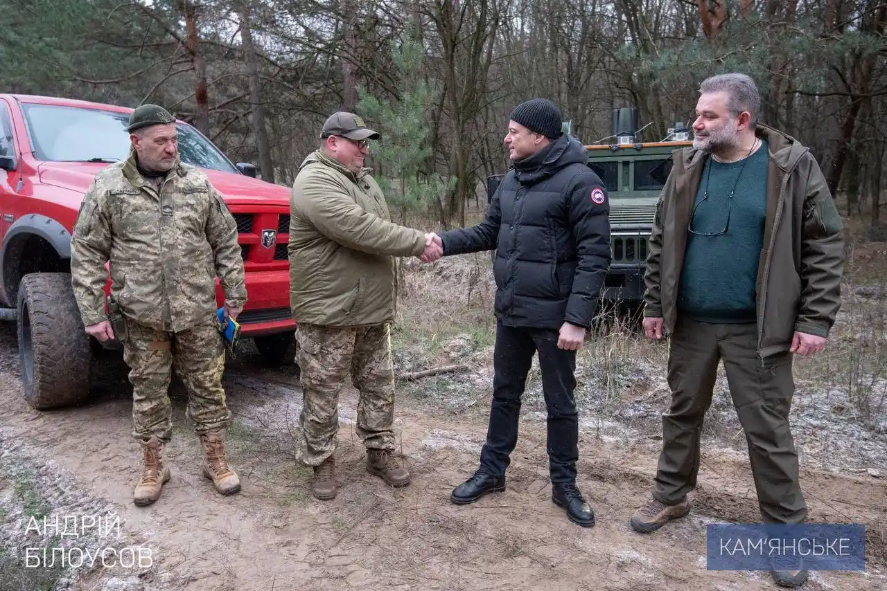 Кам’янські захисники отримали Dodge Ram для служби на Харківщині Кам’янські захисники отримали Dodge Ram для служби на Харківщині