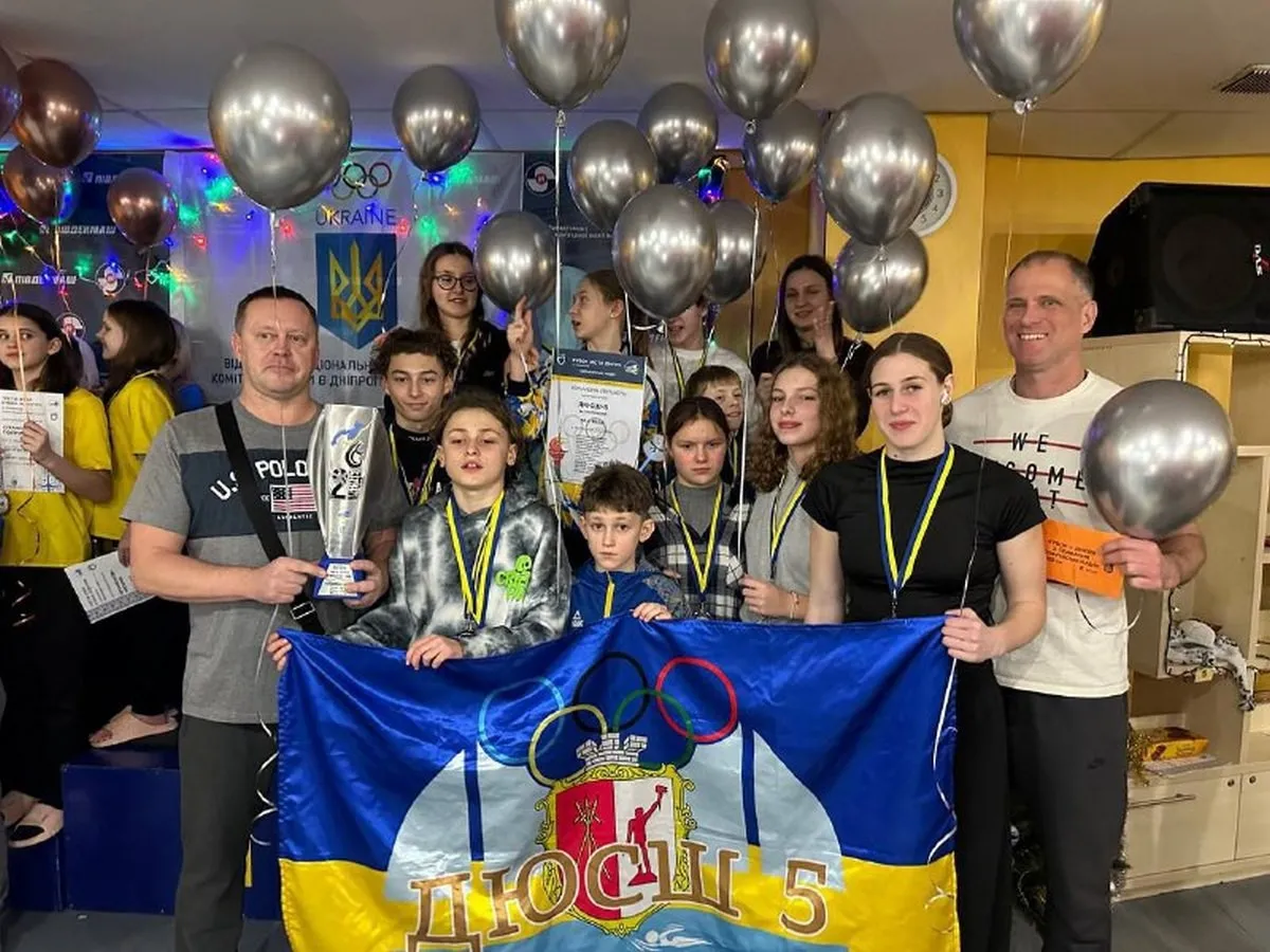 Команда з Кам’янського фінішувала другою на Кубку Дніпра з плавання