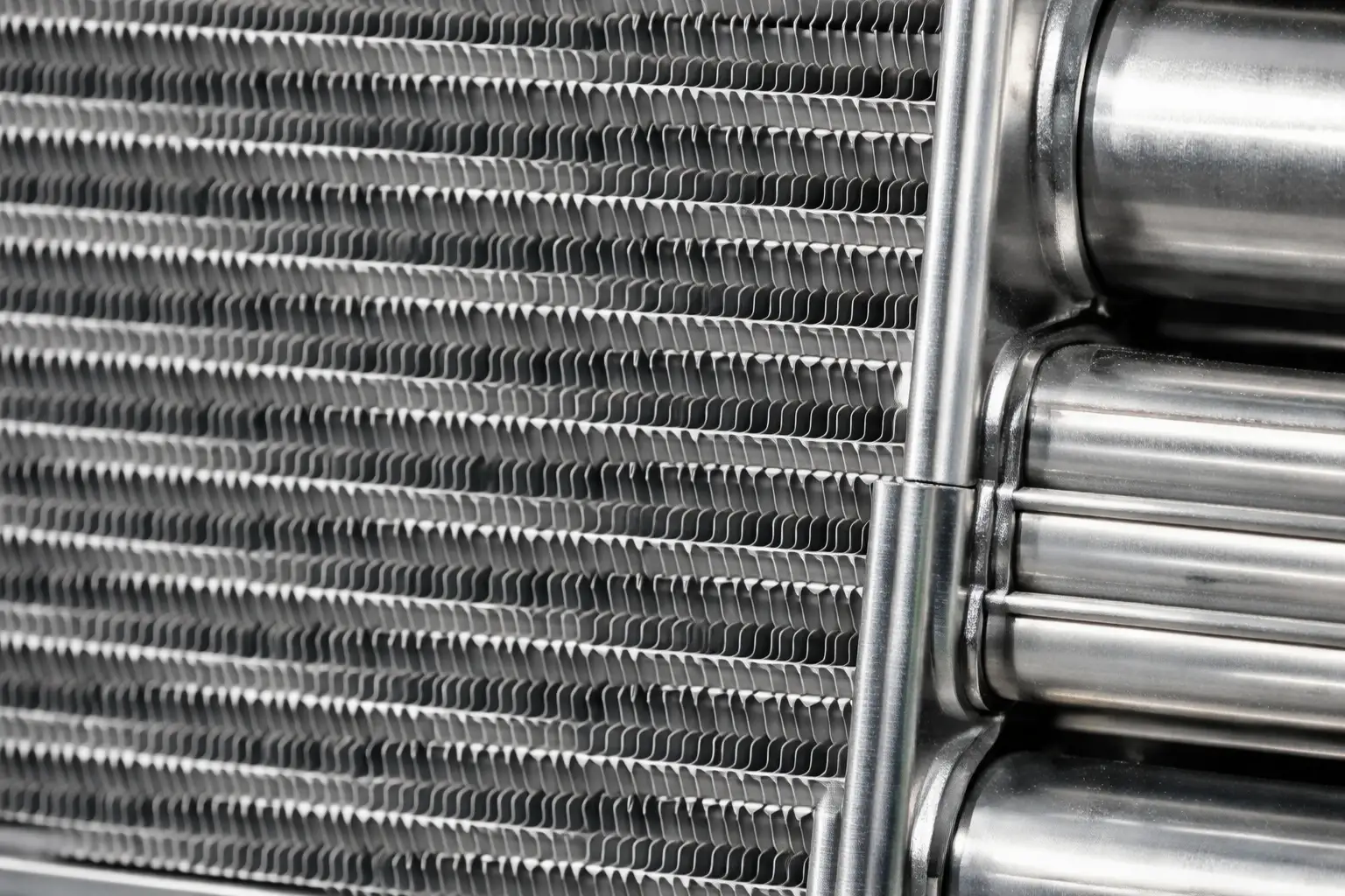 Как выбрать качественный радиатор охлаждения двигателя в UkrParts