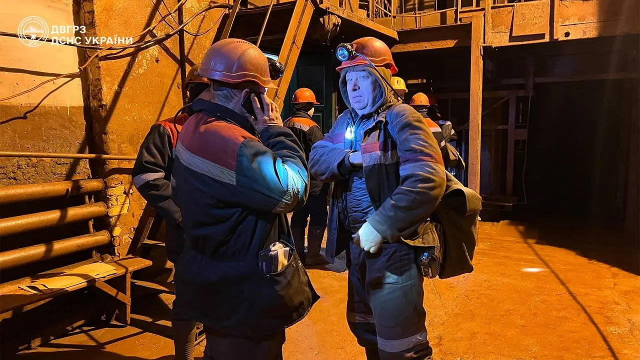 Дніпропетровщина під обстрілами: пожежі, поранені та рятувальна операція в Кривому Розі