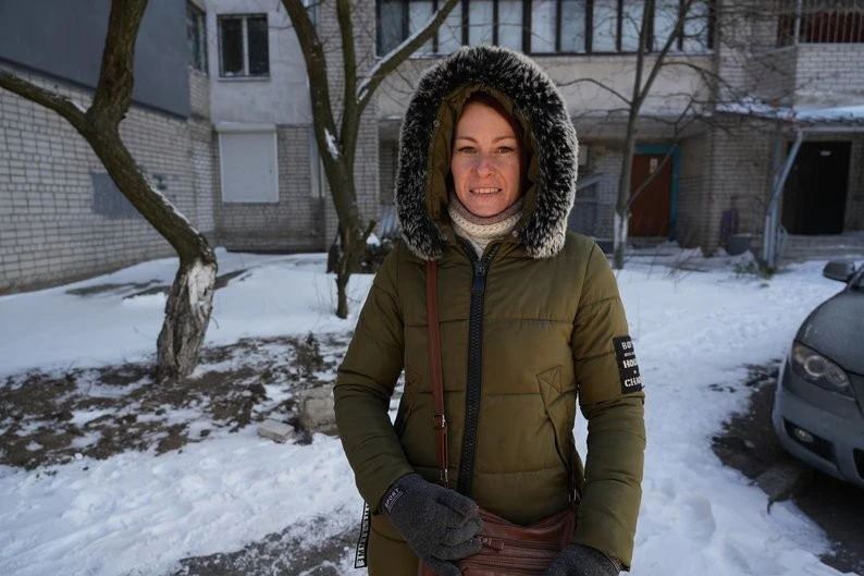Тепло проти правил: у Дніпрі історія з бездомним псом переросла у гучний суспільний конфлікт