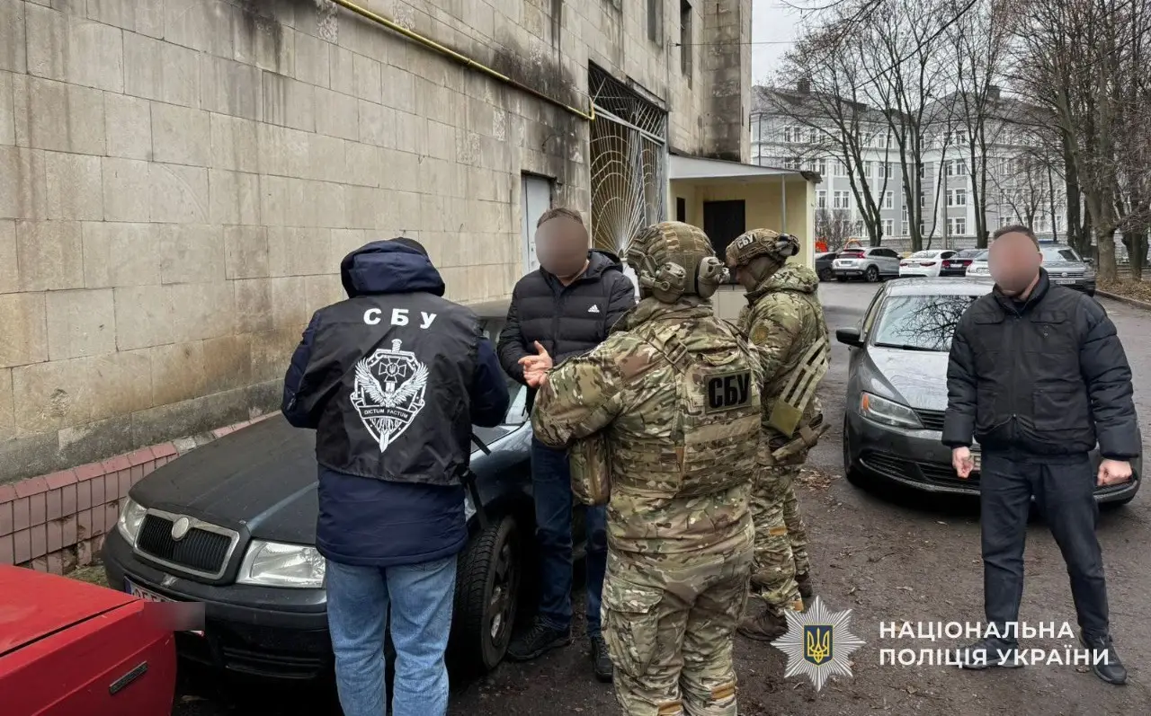 Від фіктивних діагнозів до лісових стежок: на лаві підсудних опинилися організатори «трафіку» ухилянтів