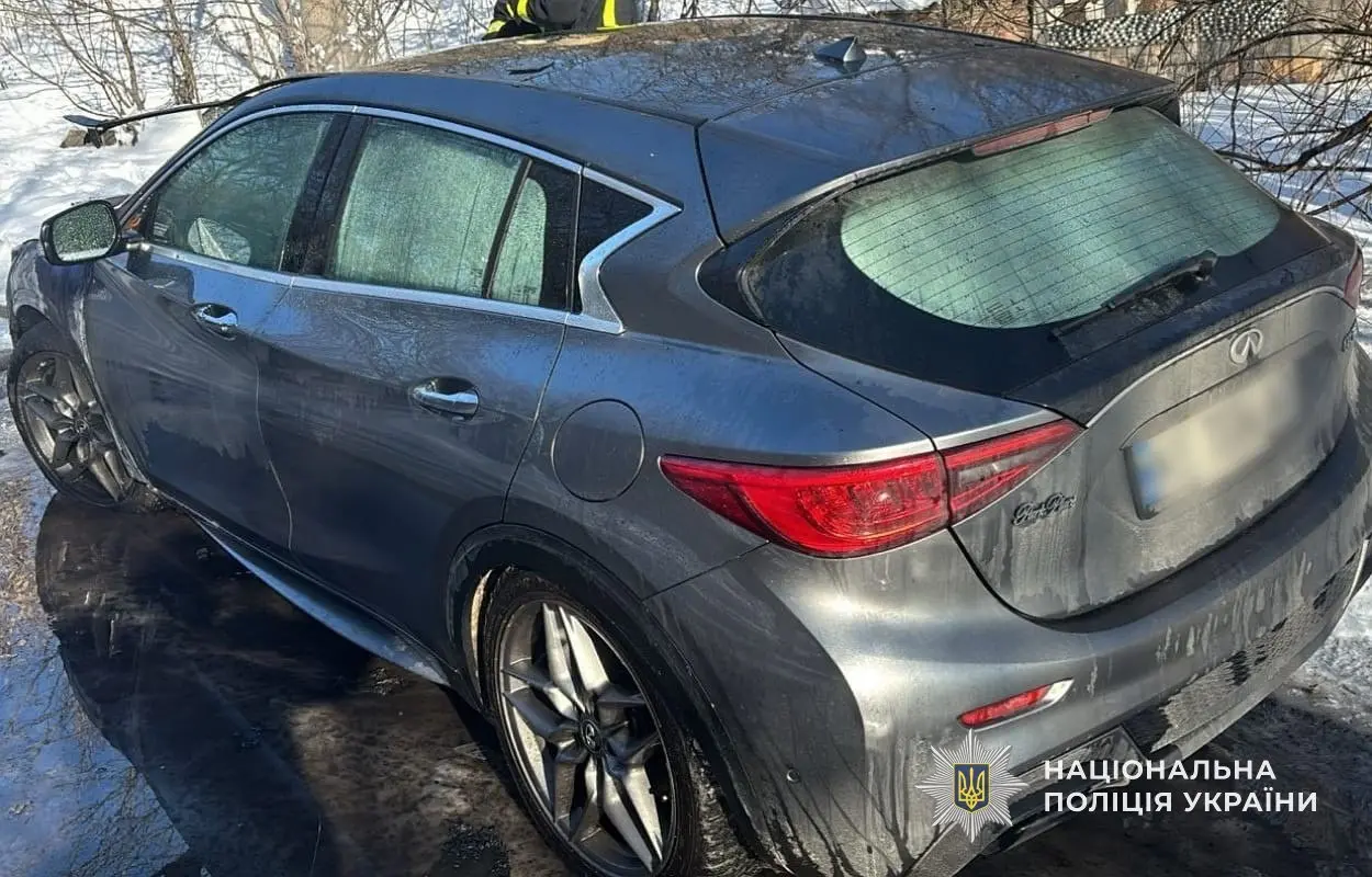 За підпал авто у Кам’янському 16-річному юнаку загрожує до 10 років тюрми