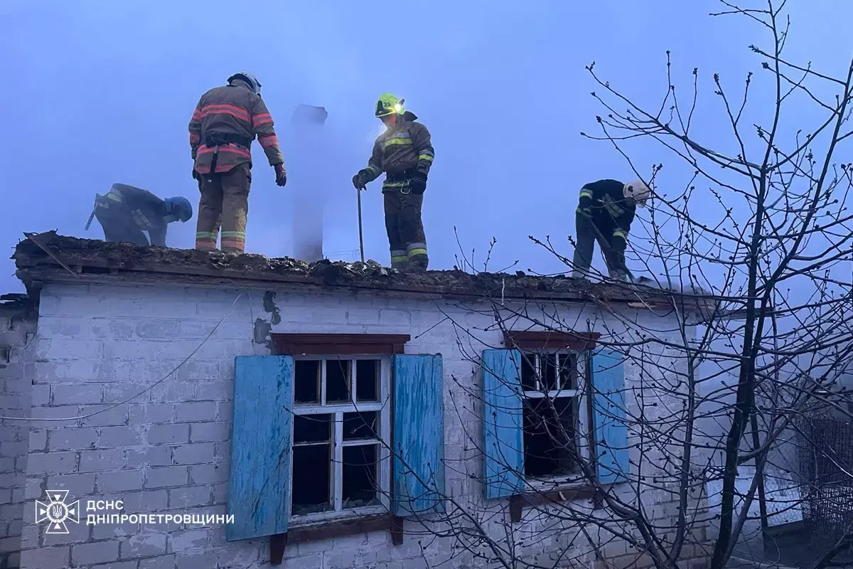 Смертельна пожежа у Жовтих Водах: рятувальники знайшли тіло під уламками оселі