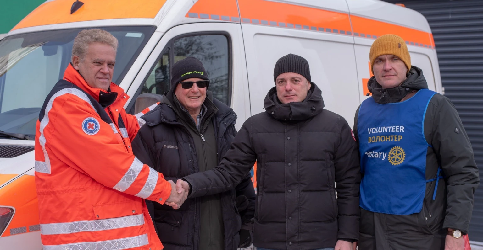 Порятунок на колесах: автопарк Кам’янського поповнився високотехнологічним реанімобілем