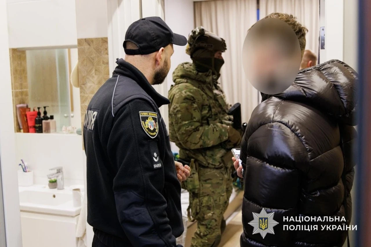 Криптовалютна пастка у Дніпрі: як поліція знешкодила міжнародну мережу «інвест-менеджерів»