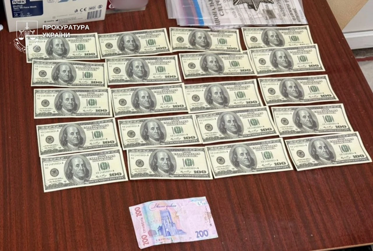 Бізнес на фіктивних діагнозах: на Дніпропетровщині затримали групу медиків