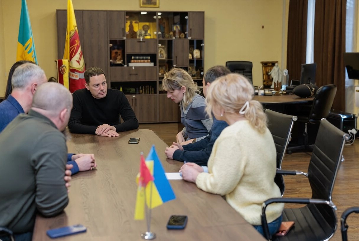 Вшанування героїв та допомога родинам: у Кам’янському реалізують нові ініціативи на підтримку захисників