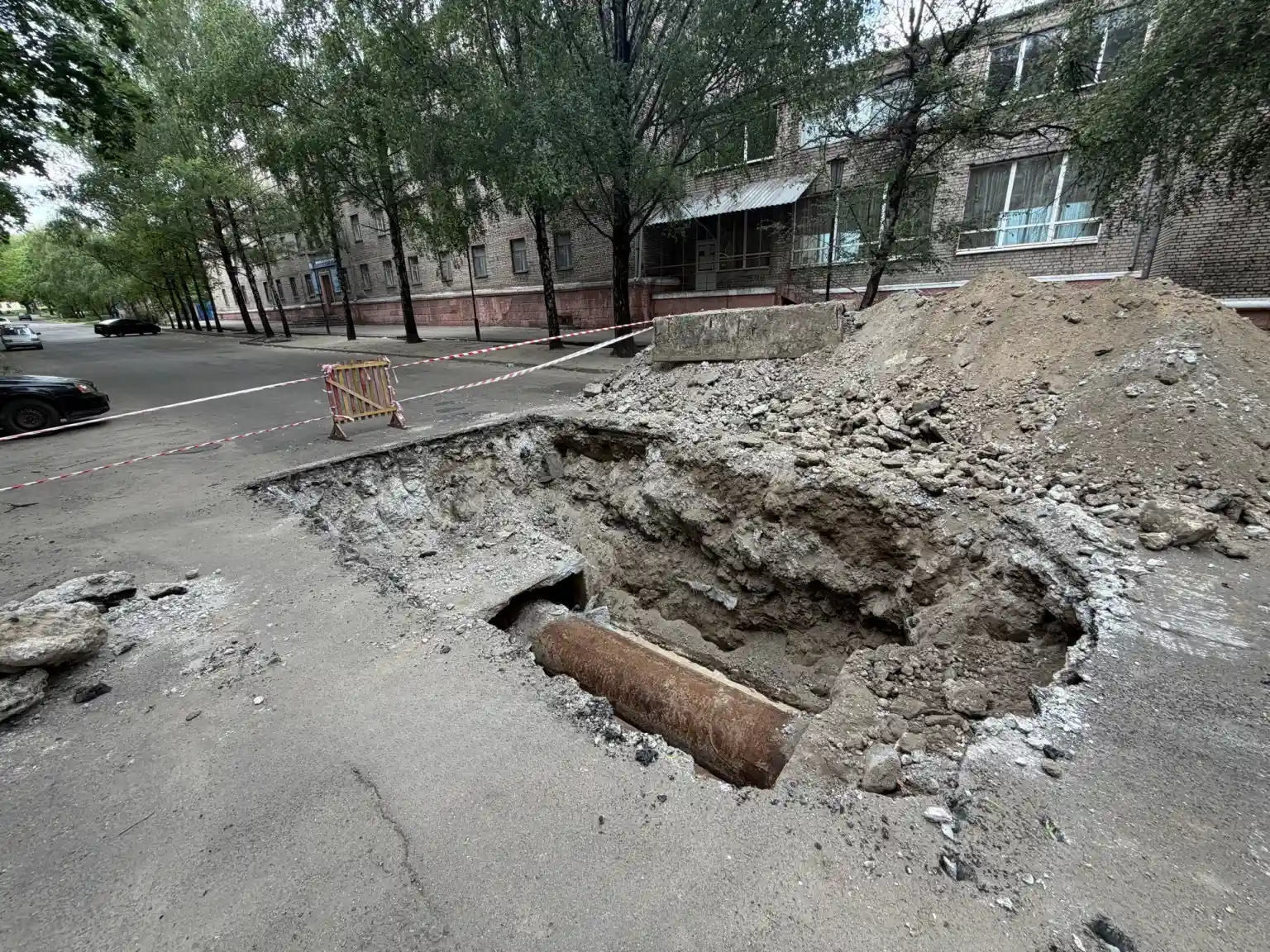 Ремонтні роботи обмежили рух на одній із вулиць Кам’янського