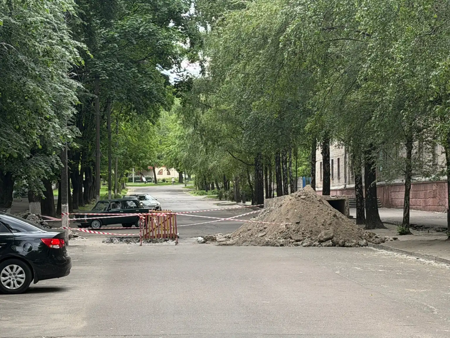 Ремонтні роботи обмежили рух на одній із вулиць Кам’янського