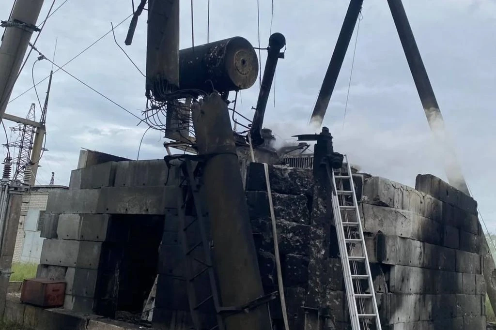 Понад 25 тисяч домівок за годину: на Дніпропетровщині оперативно ліквідували наслідки важких ударів по енергетиці