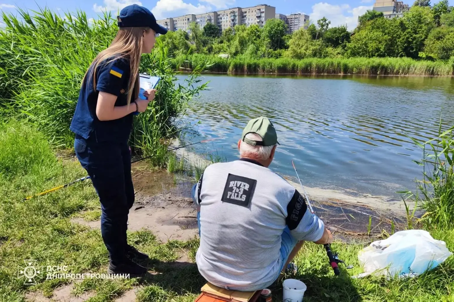 Безпека біля води: у Кам’янському рятувальники та поліцейські провели суспільний рейд