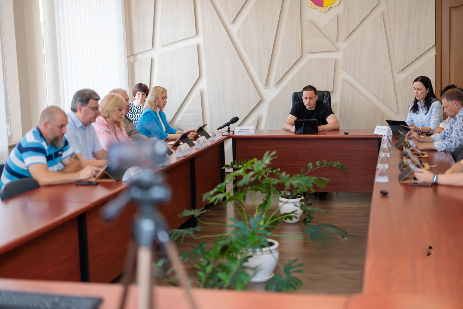 У Кам’янському виконком виділив кошти армії та розподілив житло для переселенців