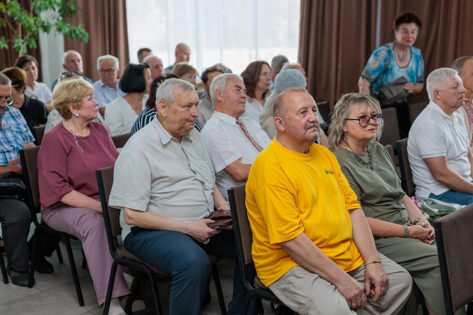Культурні візитівки та пам’ять про Героїв: у Кам’янському 20-річчя відзначив Видавничий дім «Андрій»
