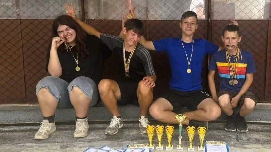 Збірна з Дніпропетровщини тріумфувала на юнацькому чемпіонаті України з автомоделізму