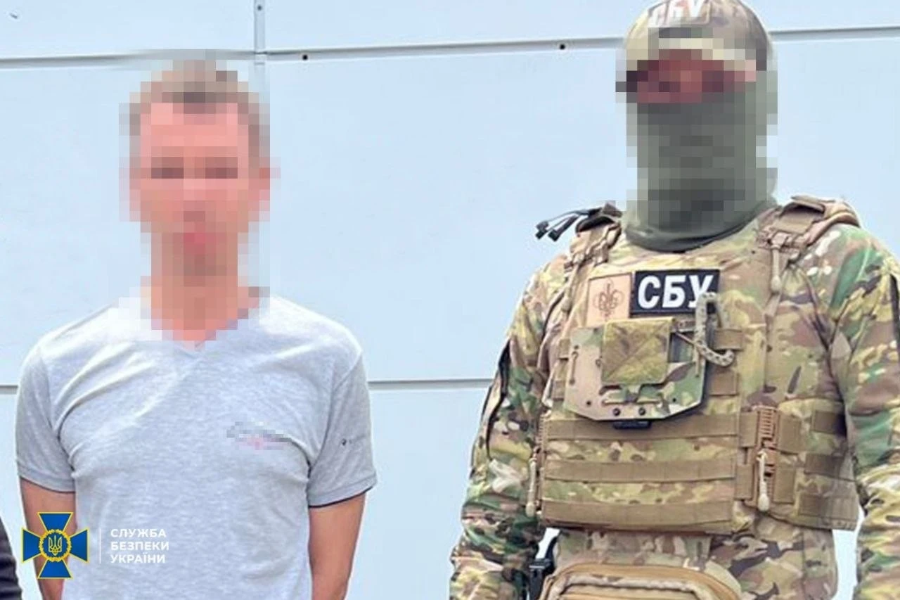 На Дніпропетровщині затримали двох зрадників за коригування ворожих ударів по ТЕС